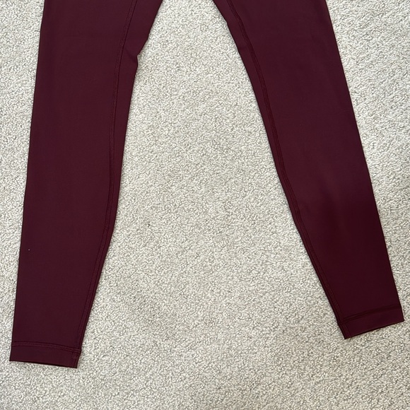 Lululemon Wunder Under Leggings - Picture 3 of 6